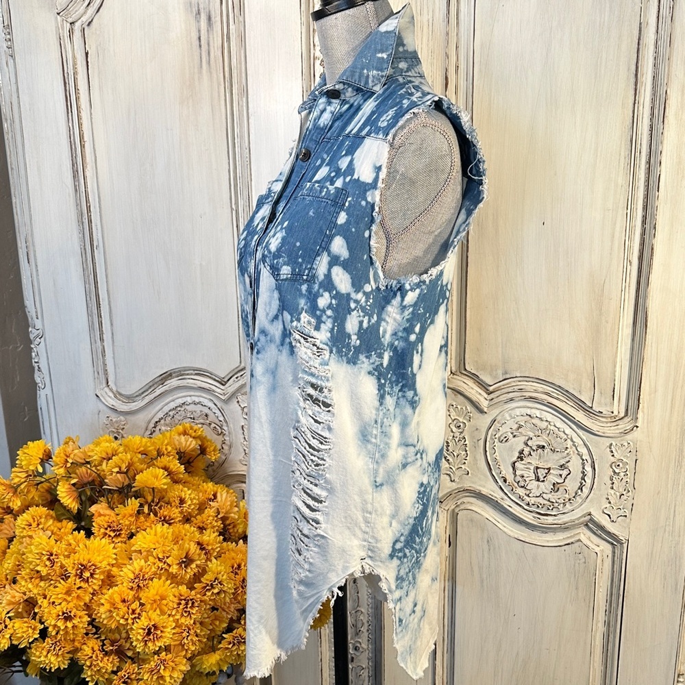 Thrill Jeans Sleeveless Denim Tie-Dye Shirt Dress - Picture 4 of 6
